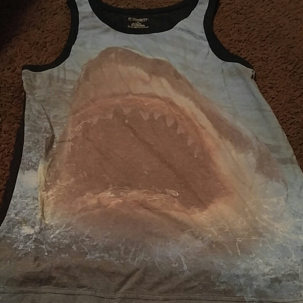 Shark tank top